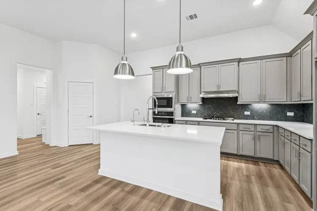 $389,990 | 2103 Heather Rdg Way, Rosenberg, TX 77471