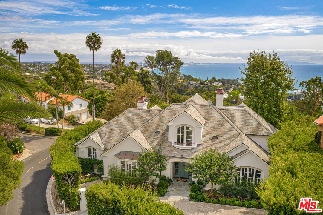 541 Paseo Miramar Pacific Palisades, CA 90272 - Photo 49 of 50 an aerial view of a house
