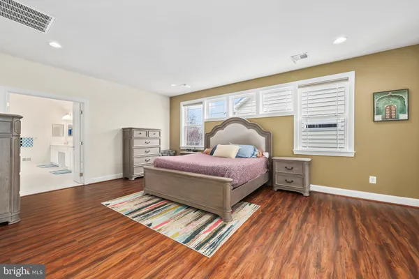 $1,199,000 | 8717 Flowering Dogwood Lane, Lorton, VA 22079