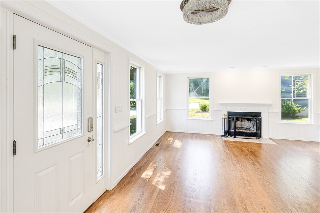 138 Orchard Hill Road Haverhill, MA 01835 - Photo 9 of 42