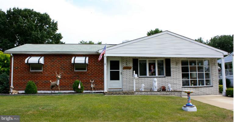 3711 Red Grove Road Baltimore, MD 21220 - Photo 23 of 24 front view of a house with a yard