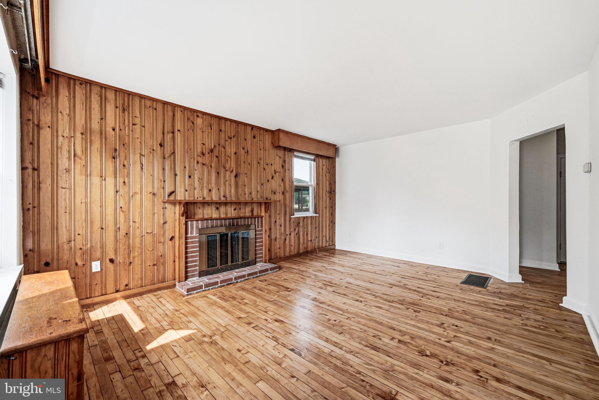 428 Prospect Road Springfield, PA 19064 - Photo 3 of 28 Warm wood accents in a cozy space.