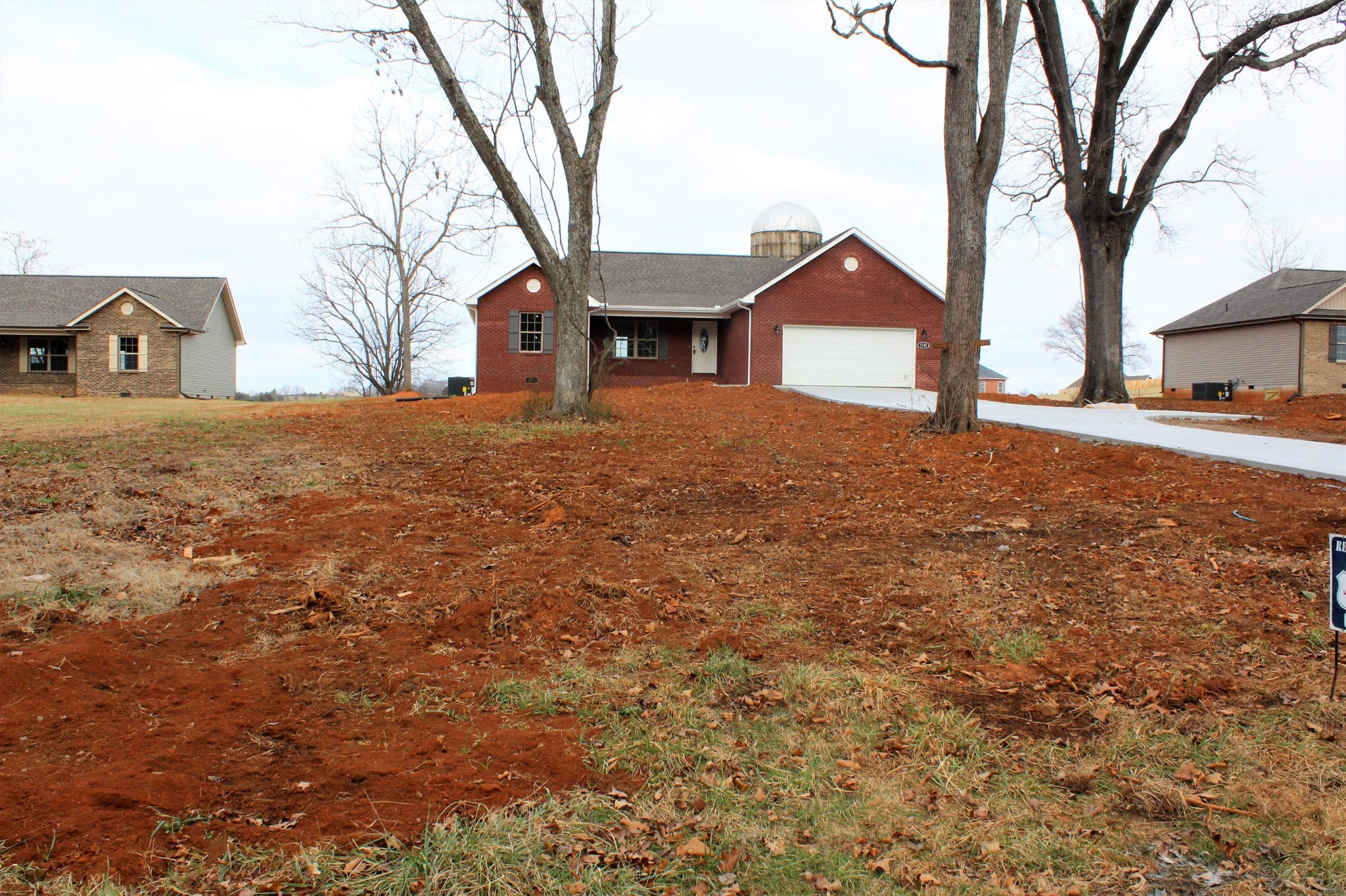 5142 Gregory Road Greenback, TN 37742 - Photo 3 of 26 Gallery Image 3