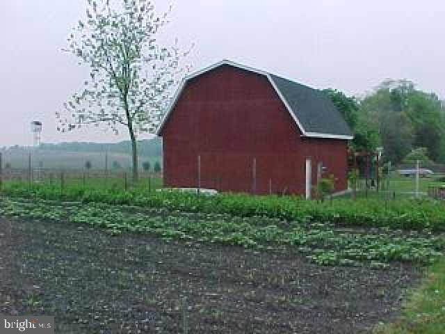 3584 Colebrook Road Elizabethtown, PA 17022 - Photo 5 of 5 Gallery Image 5