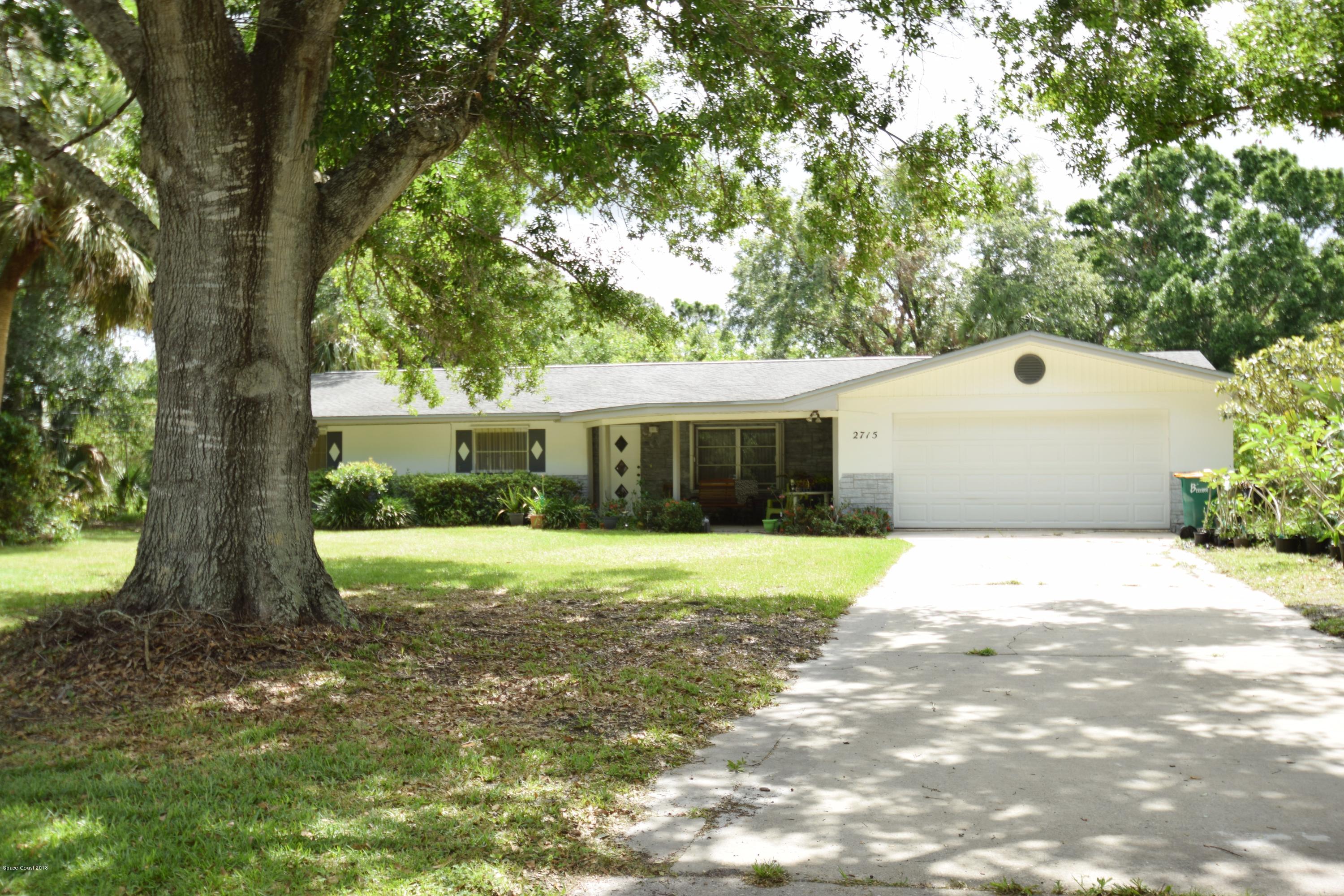 2715 Lakemont Road Melbourne, FL 32934 - Photo 1 of 15 Front View 2