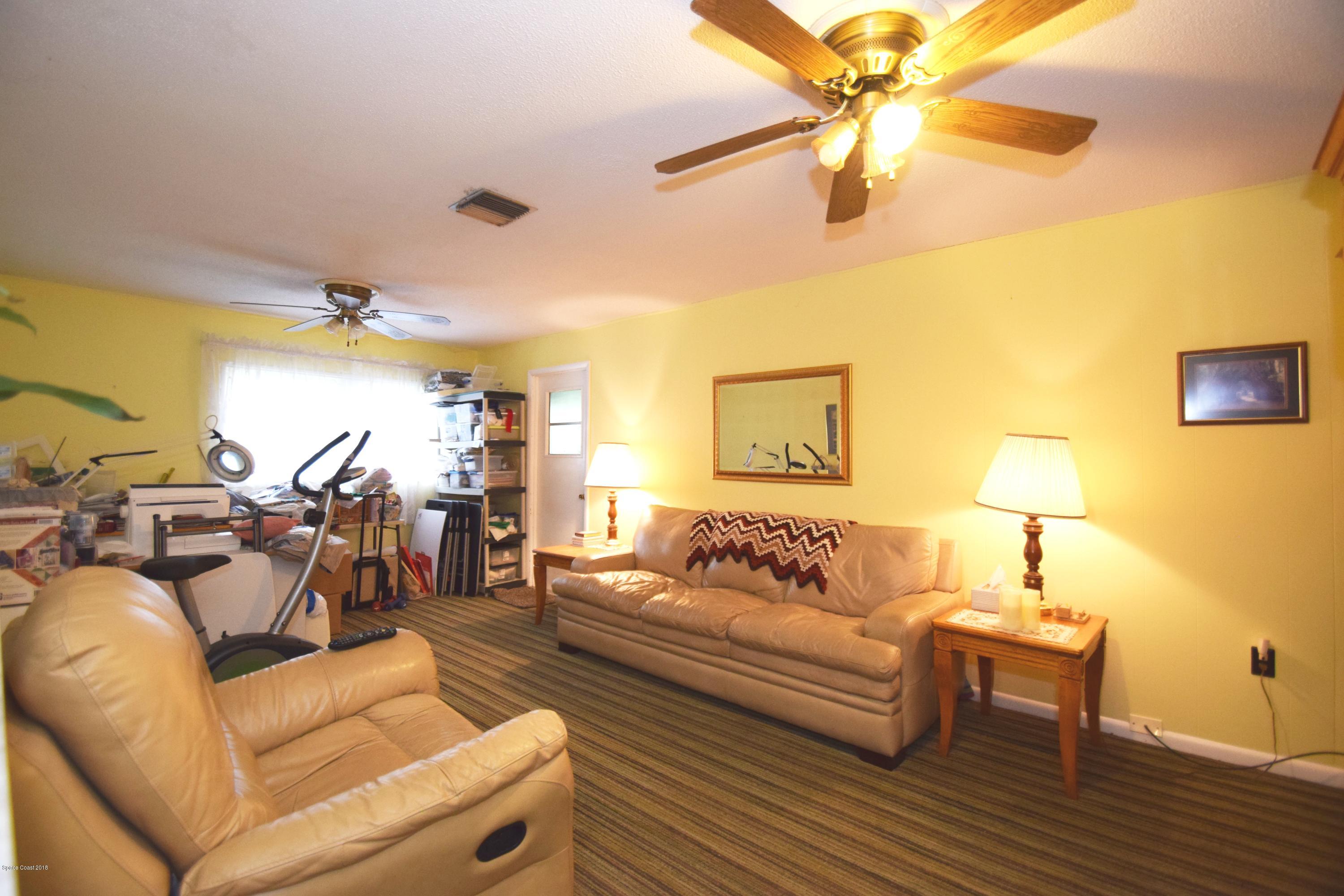 2715 Lakemont Road Melbourne, FL 32934 - Photo 8 of 15 Family Room View 2