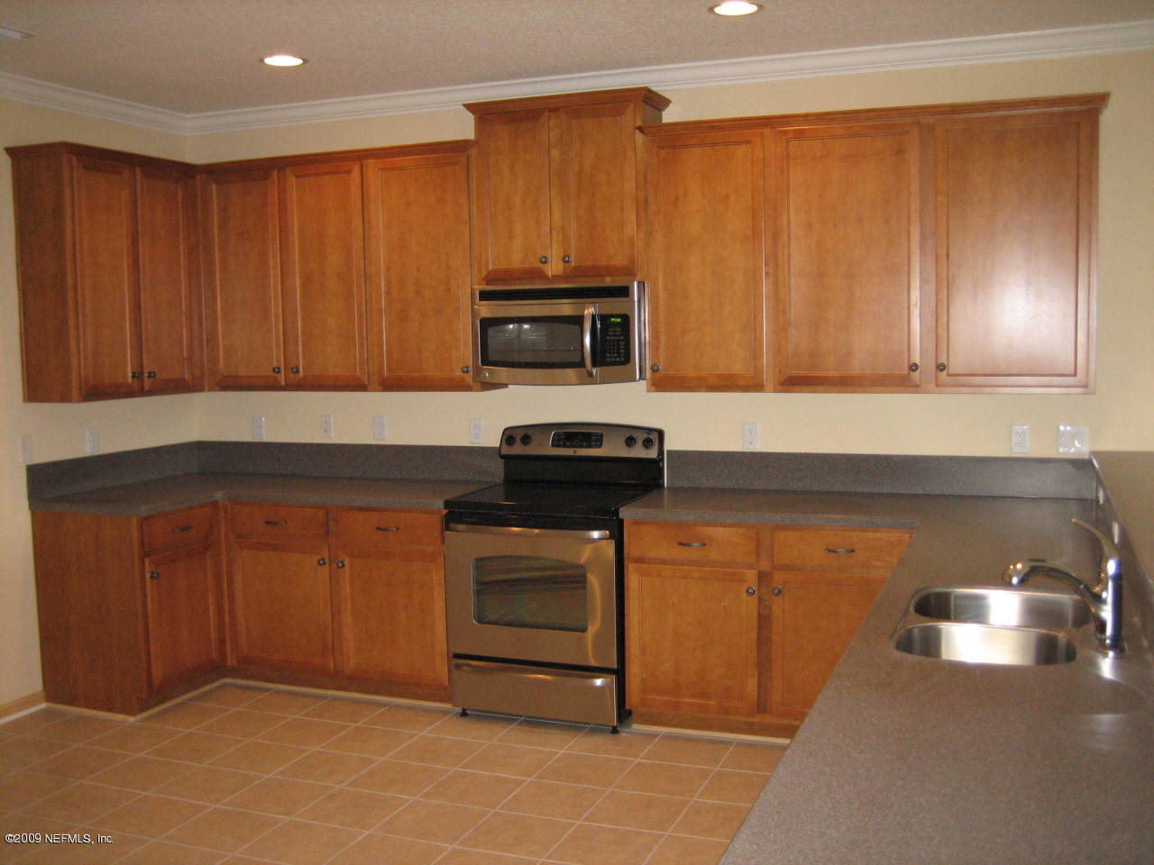 104 Puritan Road Ponte Vedra, FL 32081 - Photo 7 of 27 AP188 Kitchen 3 12.07.09