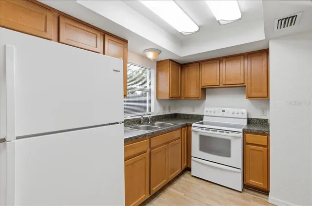 $1,690 | 1360 Boylan Avenue, Clearwater, FL 33756