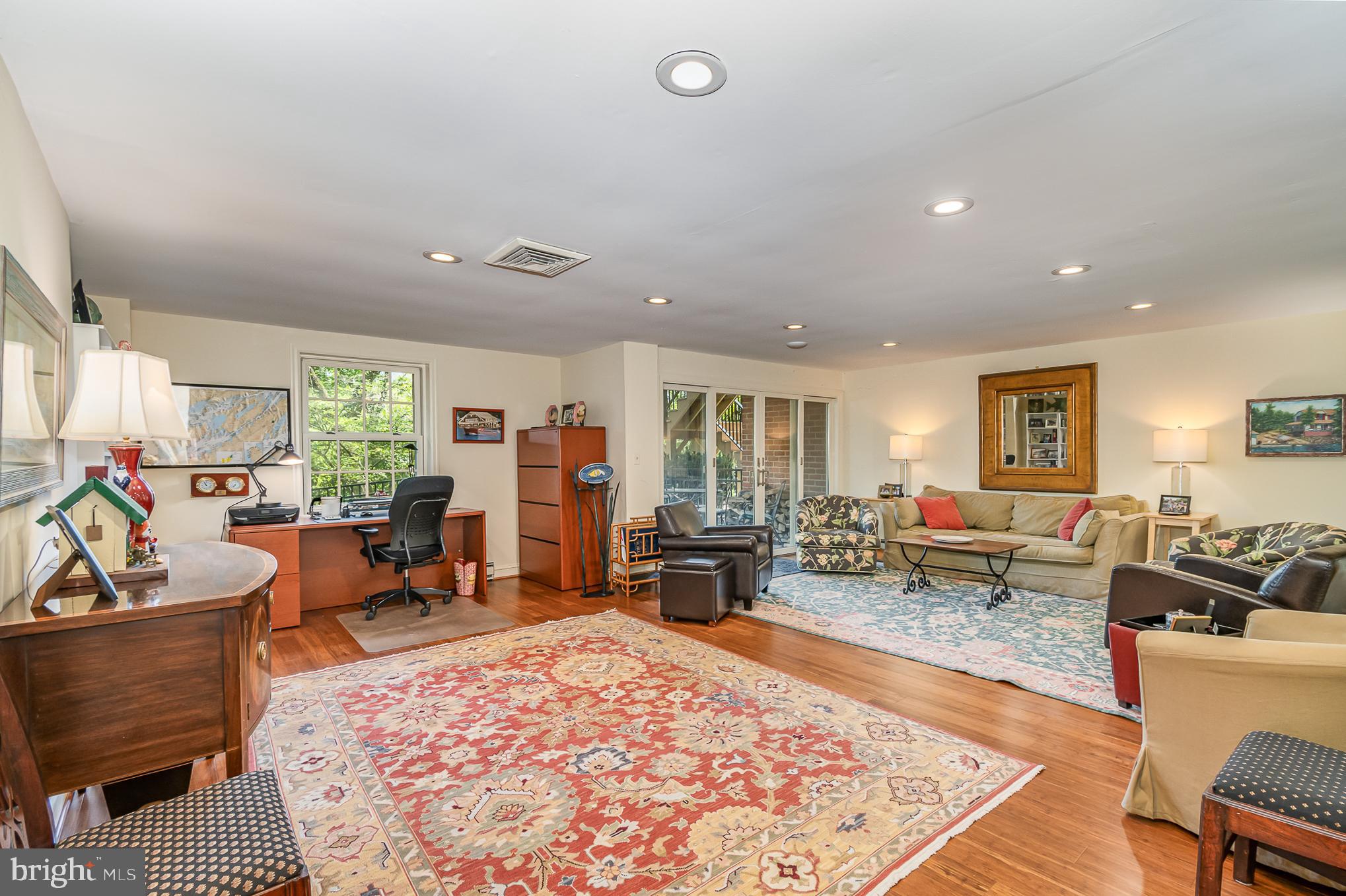 8031 Strauff Road, Unit 4 Towson, MD 21204 - Photo 25 of 36 Family Room