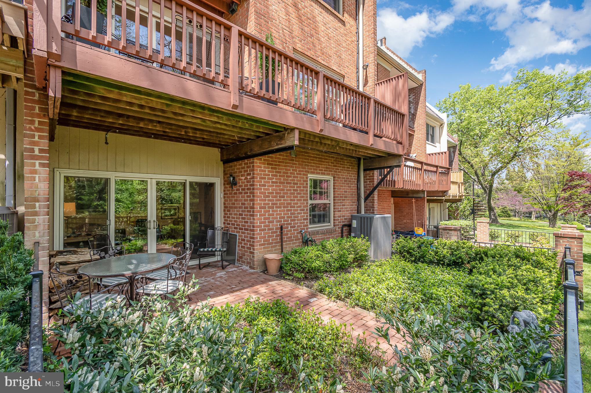 8031 Strauff Road, Unit 4 Towson, MD 21204 - Photo 28 of 36 Rear View