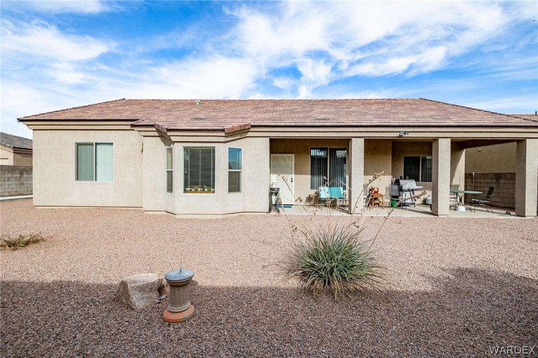 4870 North Old W Road Kingman, AZ 86401 - Photo 34 of 41 a view of a house with a patio