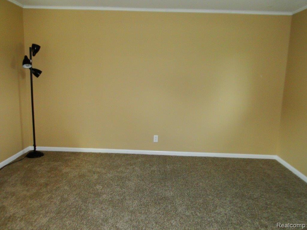 3311 Flint River Road Columbiaville, MI 48421 - Photo 19 of 39 Master Bedroom