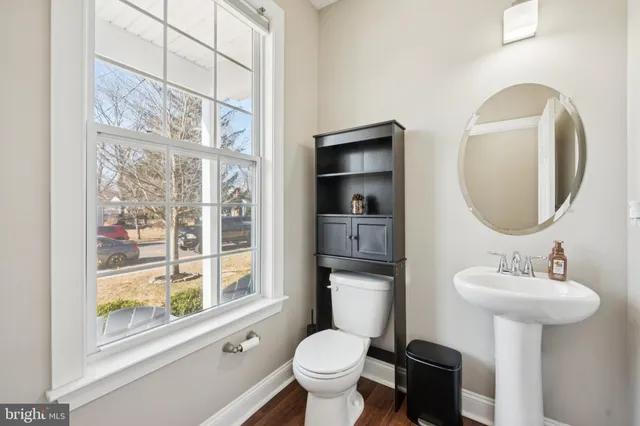 $450,000 | 410 Illinois Avenue, Delanco, NJ 08075