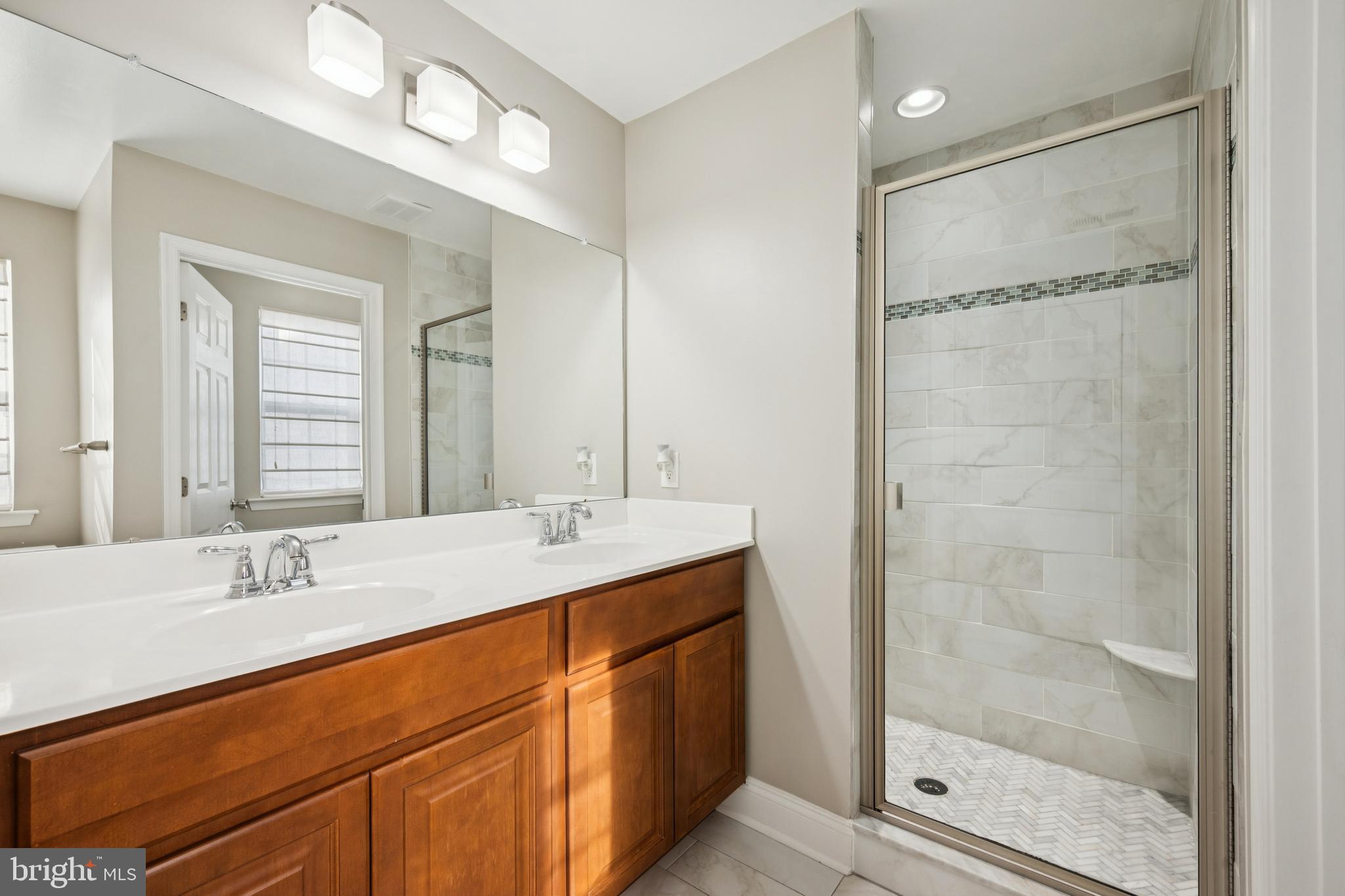 410 Illinois Avenue Delanco, NJ 08075 - Photo 16 of 26 Primary Bath with stand-up shower