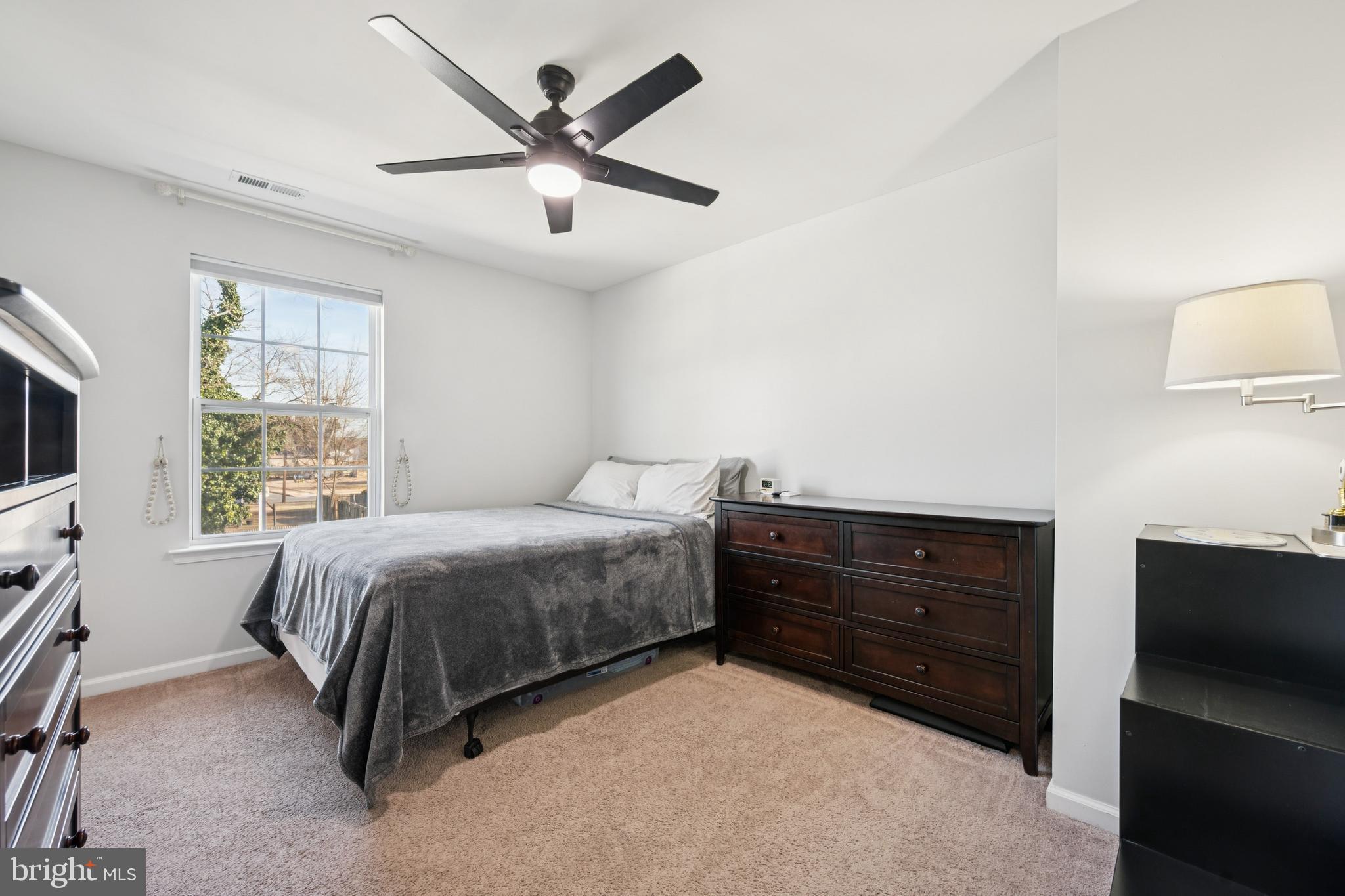 410 Illinois Avenue Delanco, NJ 08075 - Photo 17 of 26 Bedroom 2 with Ceiling Fan