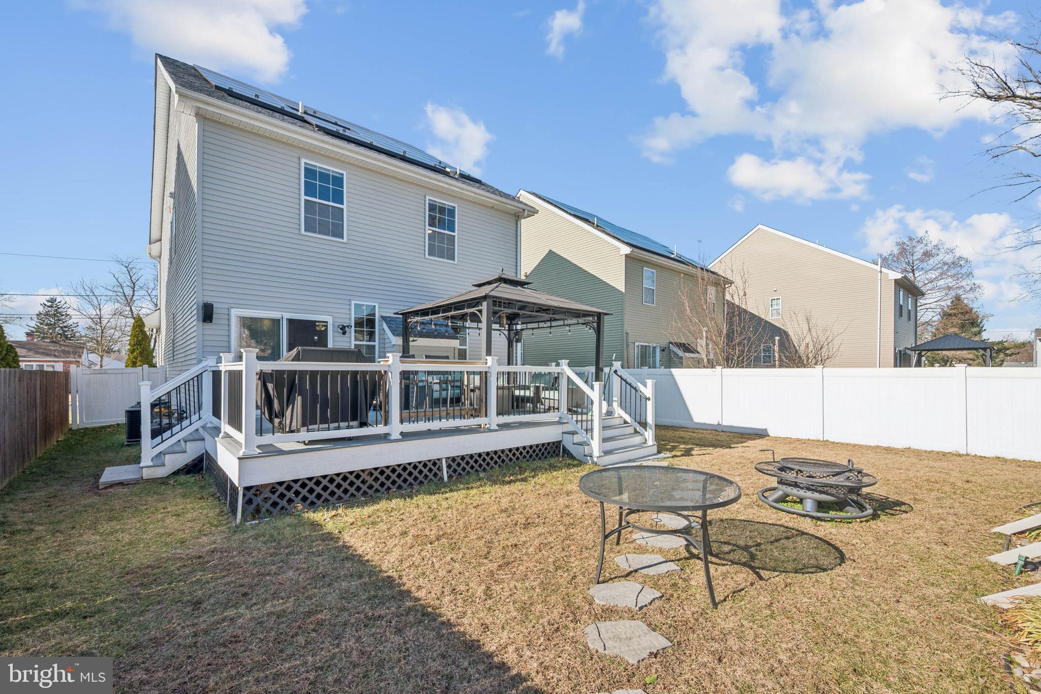 410 Illinois Avenue Delanco, NJ 08075 - Photo 23 of 26 Backyard Trex deck/Pergola