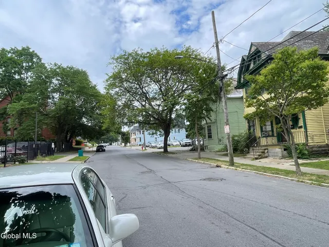 $49,900 | 312 Georgetta Dix Plaza, Schenectady, NY 12307