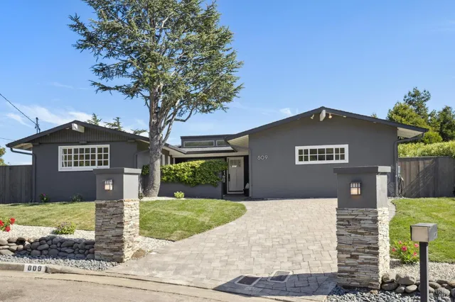 $2,495,000 | 809 Everest Court, Mill Valley, CA 94941