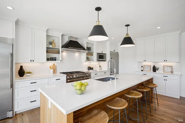 $2,495,000 | 809 Everest Court, Mill Valley, CA 94941