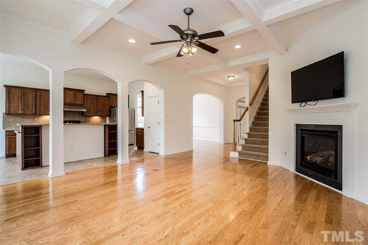 7775 Berry Crest Avenue Raleigh, NC 27617 - Photo 6 of 27