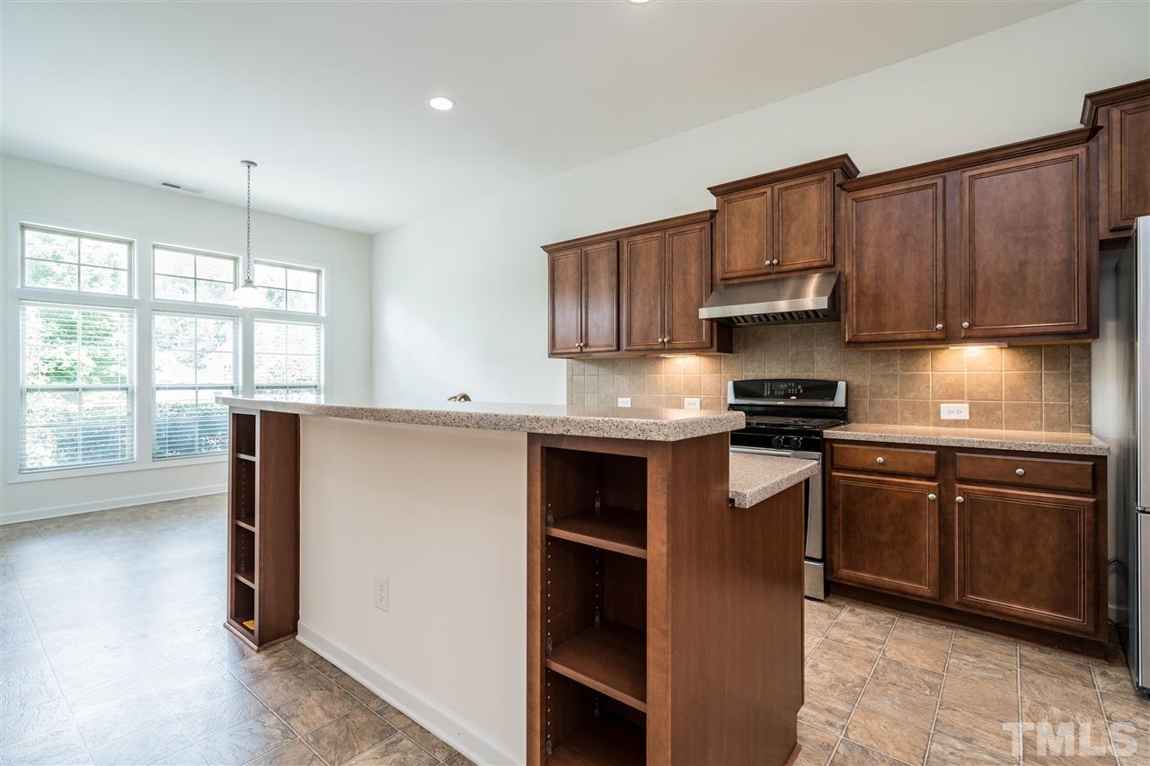 7775 Berry Crest Avenue Raleigh, NC 27617 - Photo 8 of 27