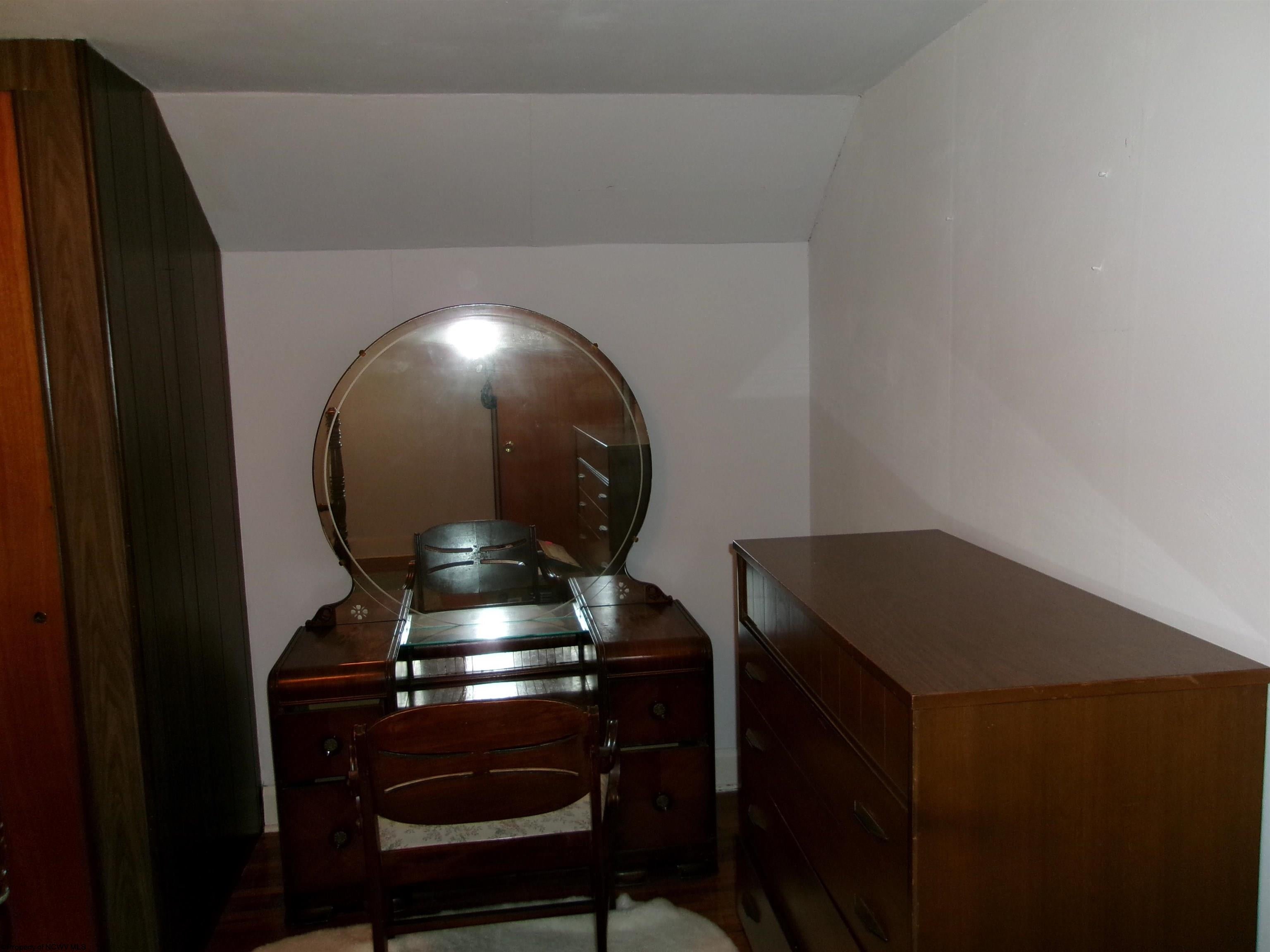 63 Bartrug Road Fairmont, WV 26554 - Photo 34 of 40 Gallery Image 34