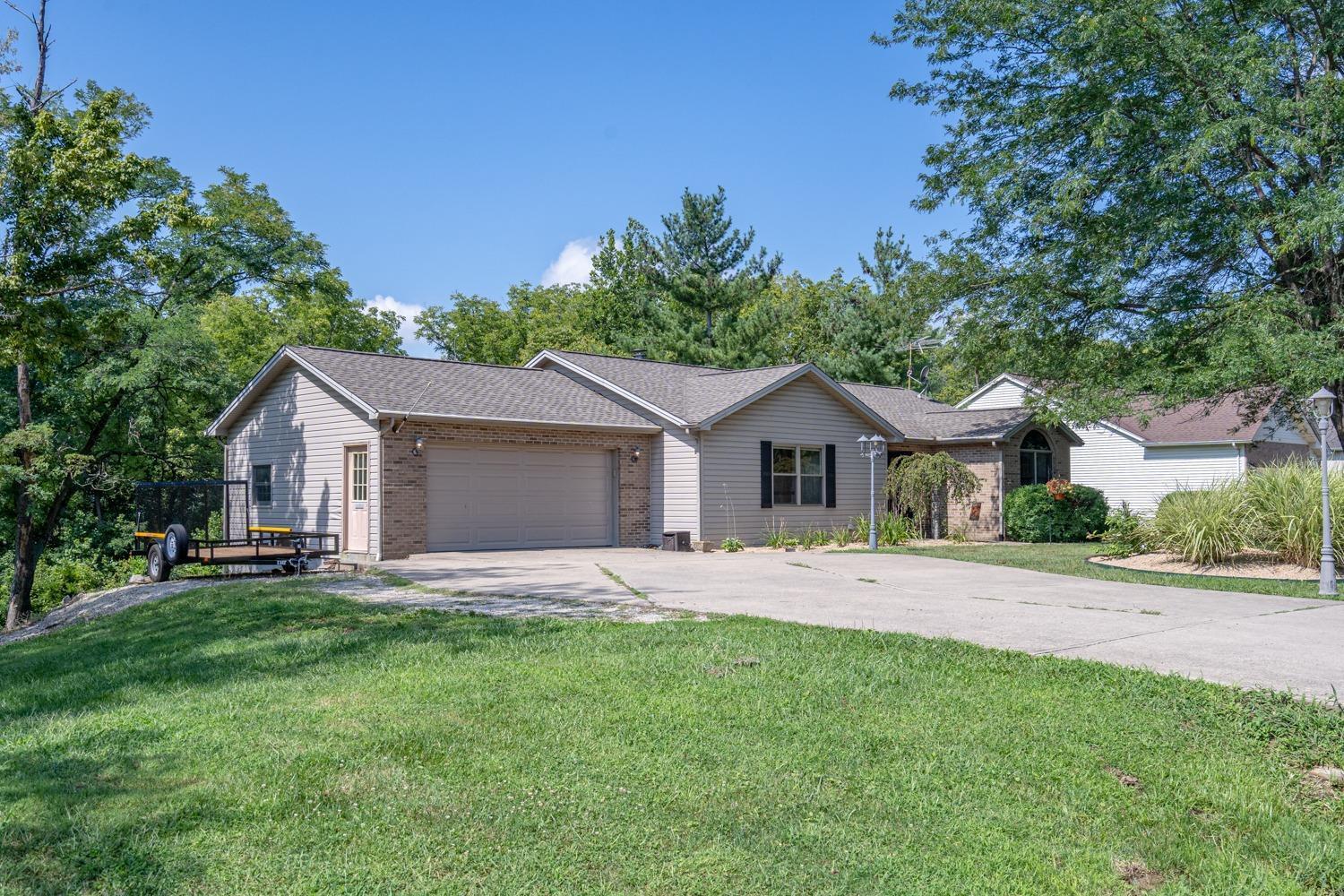 907 Greentree Road Lawrenceburg, IN 47025 - Photo 3 of 50 Gallery Image 3