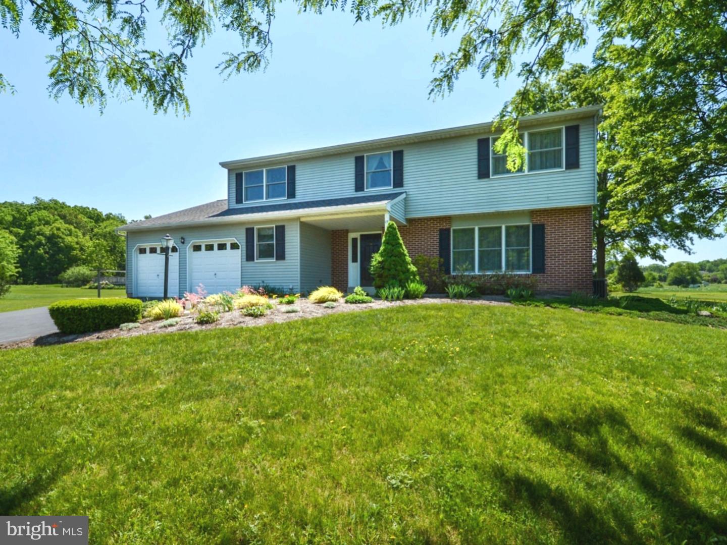 15 Beverly Road Hilltown, PA 18944 - Photo 1 of 25 Gallery Image 1