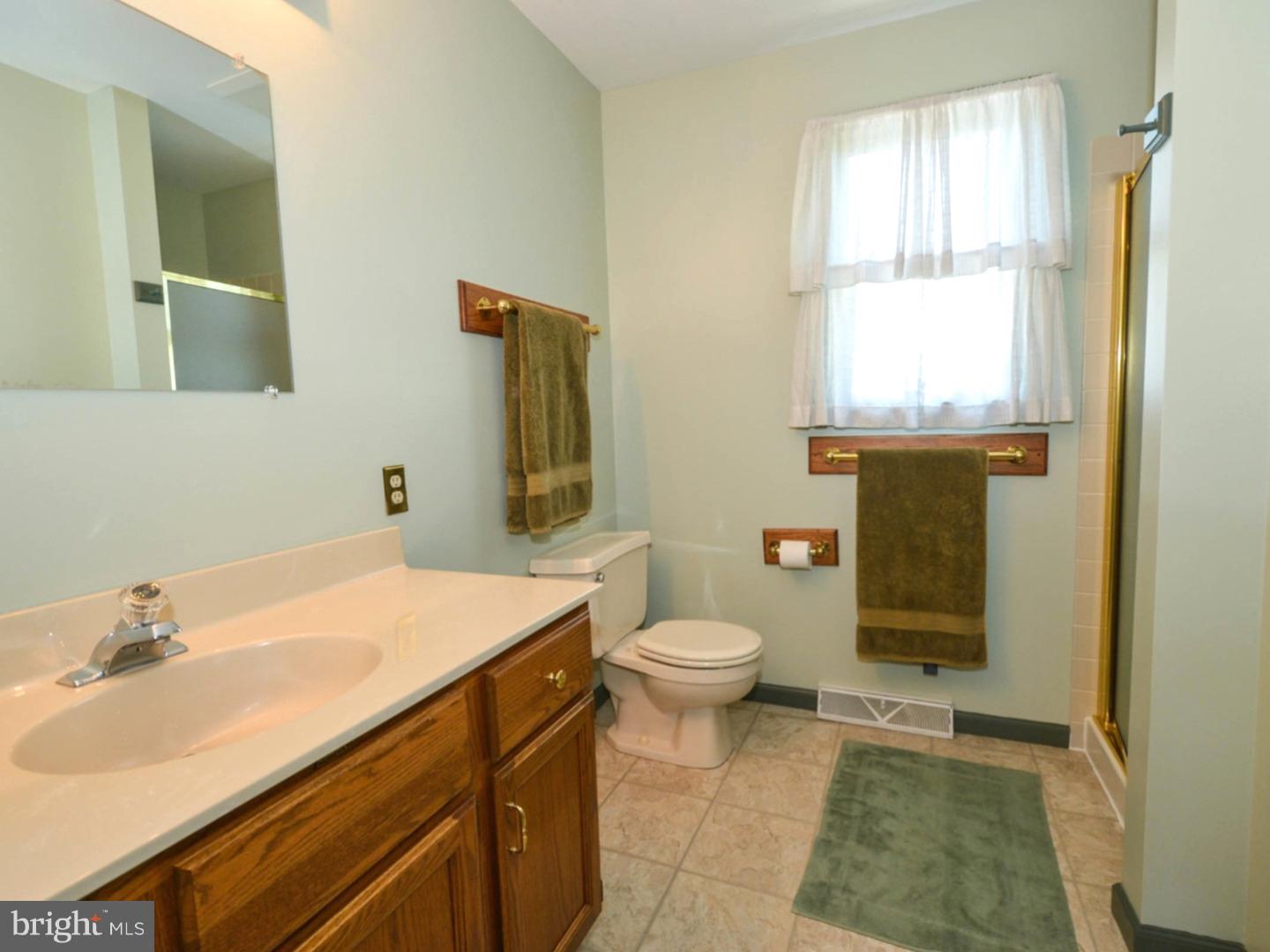 15 Beverly Road Hilltown, PA 18944 - Photo 16 of 25 Master Bathroom