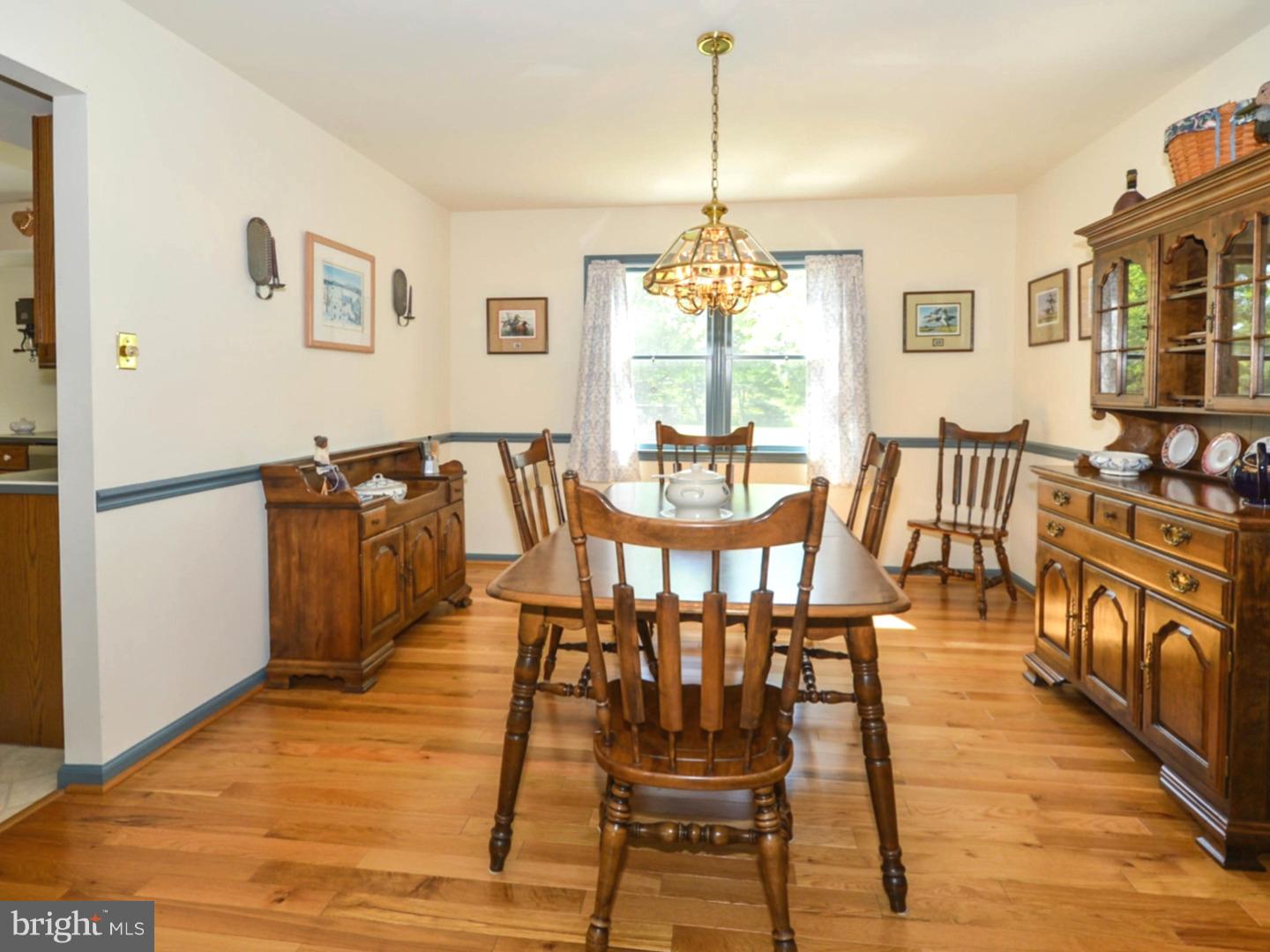 15 Beverly Road Hilltown, PA 18944 - Photo 6 of 25 Dining Room