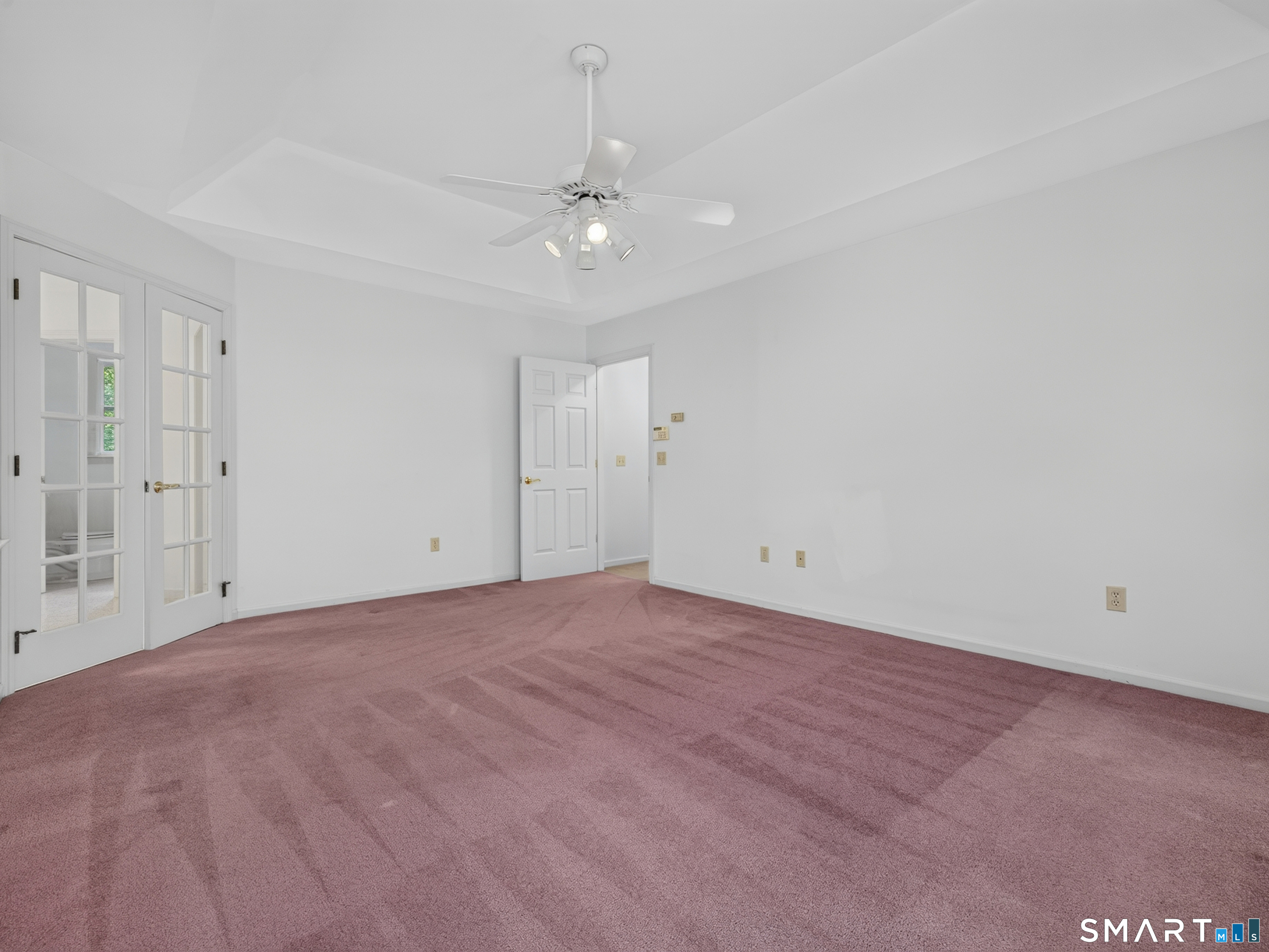 9 Spinnaker Road Waterford, CT 06385 - Photo 24 of 40 Gallery Image 24