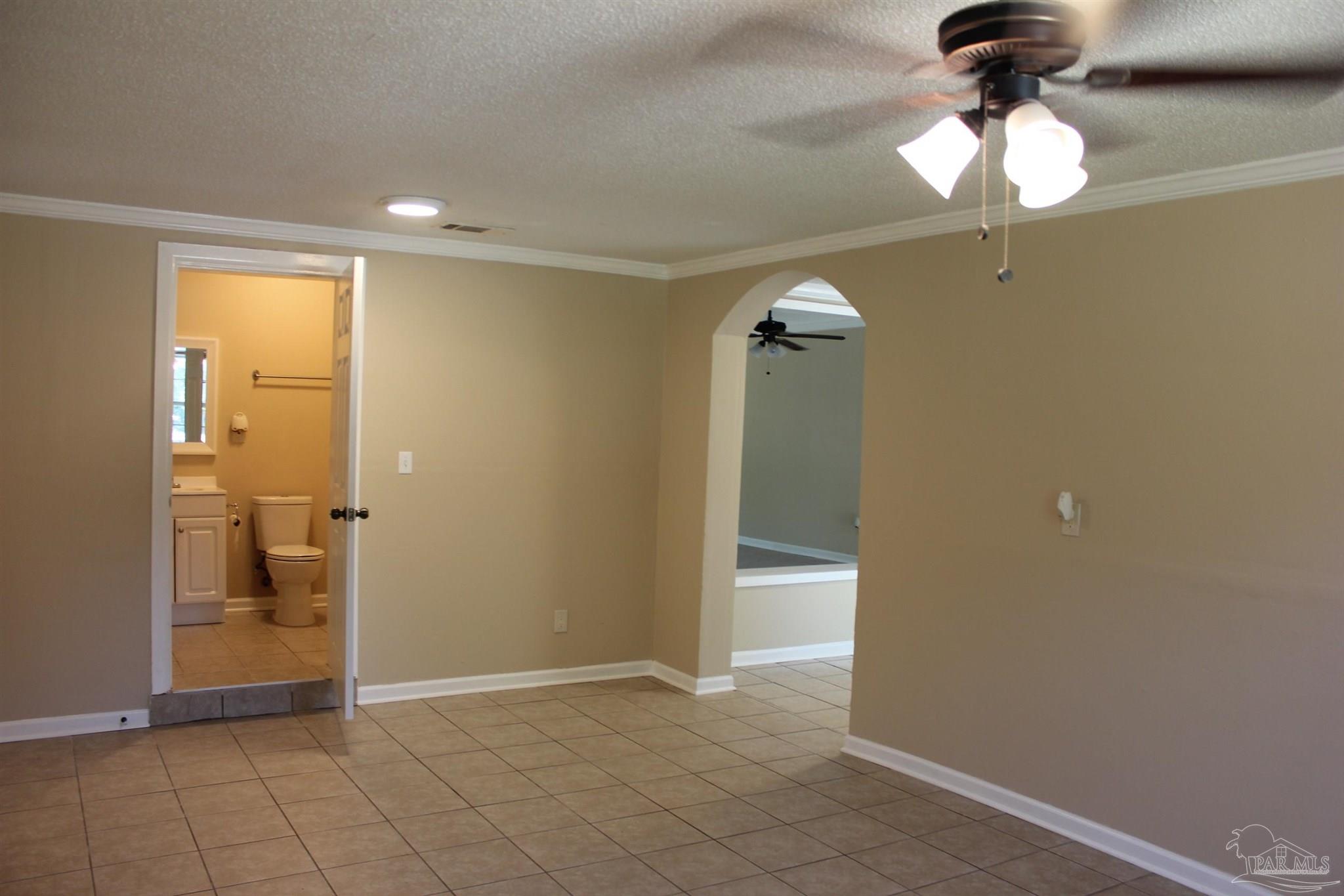711 East Montclair Road Pensacola, FL 32505 - Photo 16 of 20 Gallery Image 16