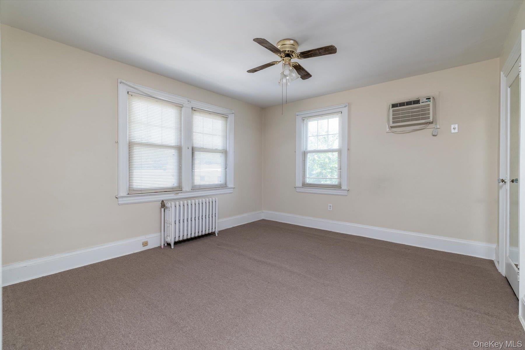 59 Hampton Road Lynbrook, NY 11563 - Photo 18 of 21 Apartment 2Bedroom