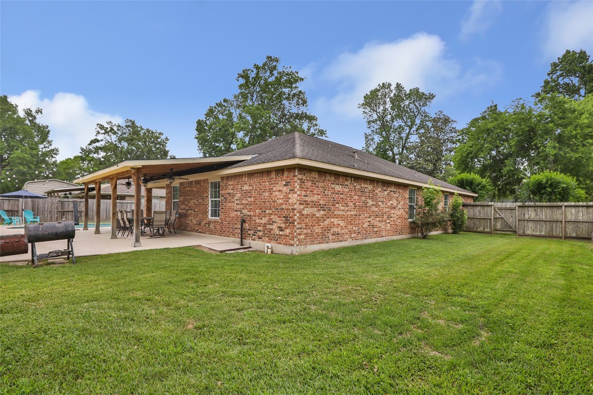 735 Broad Ripple Drive Houston, TX 77336 - Photo 29 of 32
