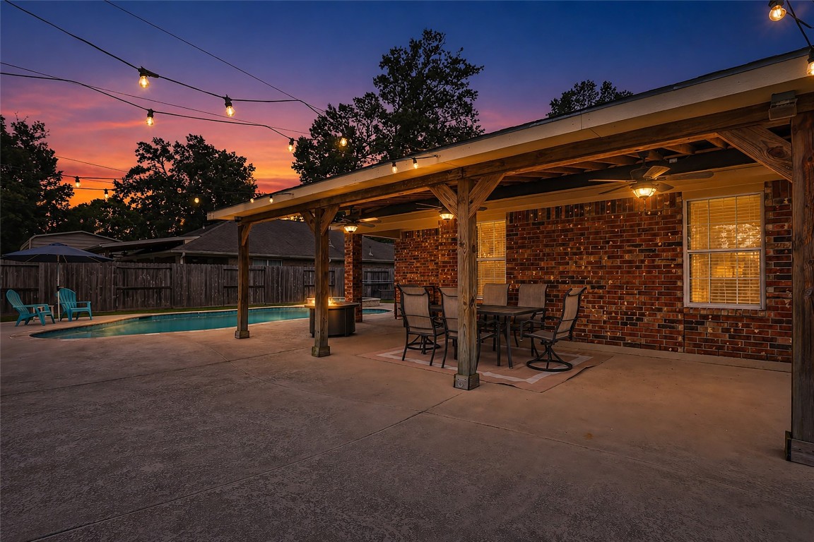 735 Broad Ripple Drive Houston, TX 77336 - Photo 32 of 32 Virtually enhanced for night imagery.