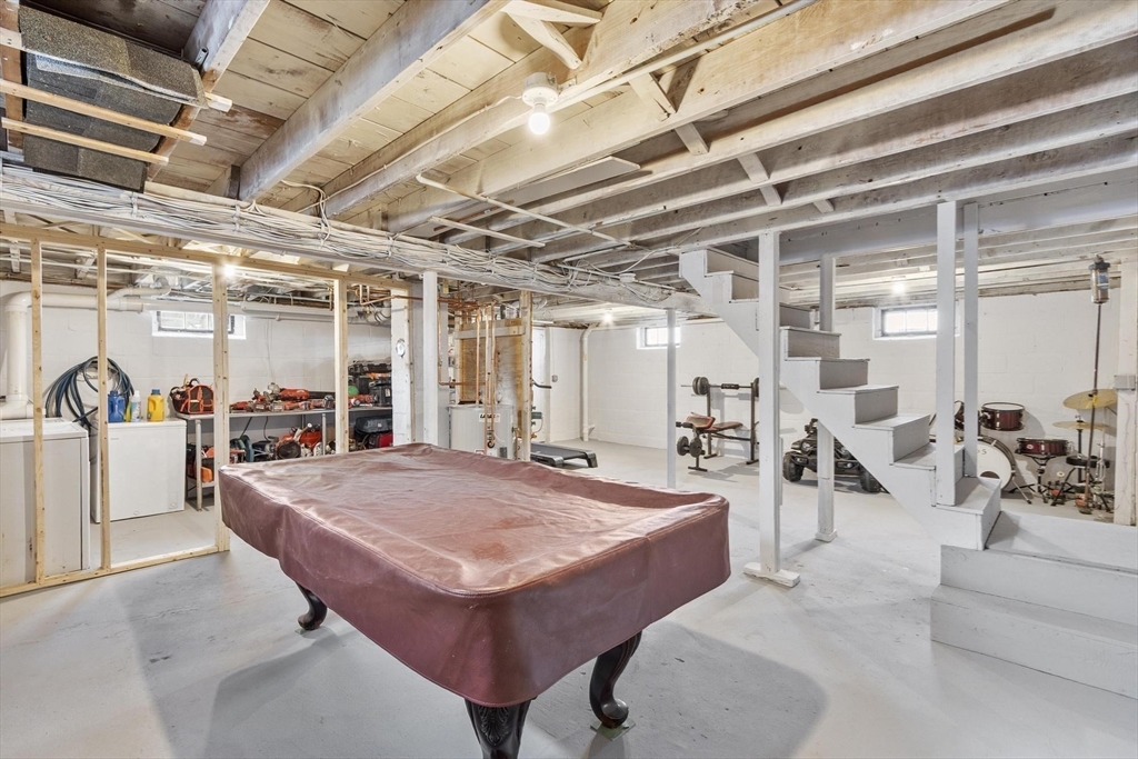 1430 Mammoth Road Dracut, MA 01826 - Photo 21 of 31