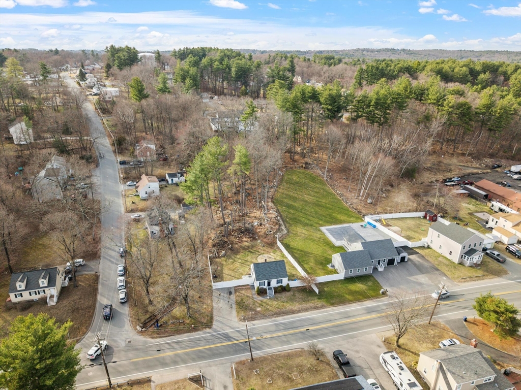 1430 Mammoth Road Dracut, MA 01826 - Photo 34 of 41