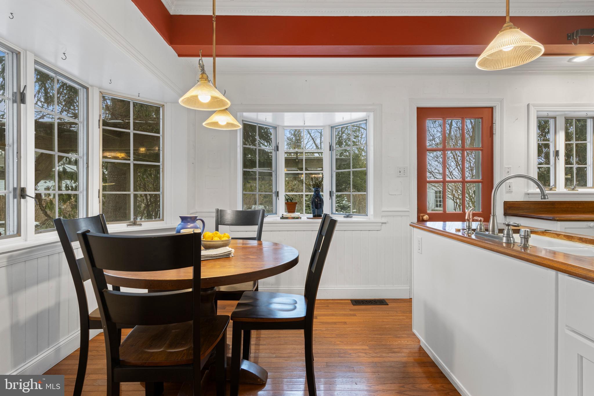 1009 Bent Road Media, PA 19063 - Photo 16 of 42 Eat in Kitchen