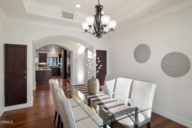 $2,499,000 | 4337 Vista Place, La Canada Flintridge, CA 91011