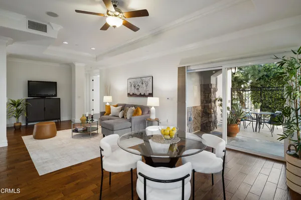 $2,499,000 | 4337 Vista Place, La Canada Flintridge, CA 91011