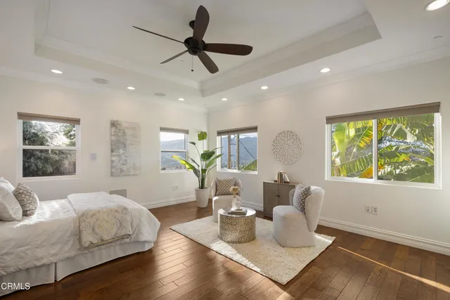 $2,499,000 | 4337 Vista Place, La Canada Flintridge, CA 91011