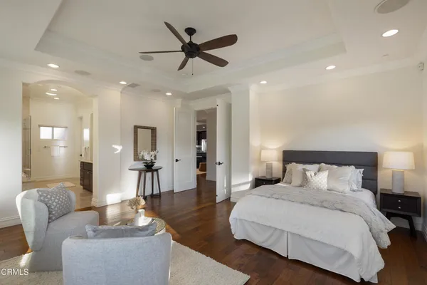 $2,499,000 | 4337 Vista Place, La Canada Flintridge, CA 91011