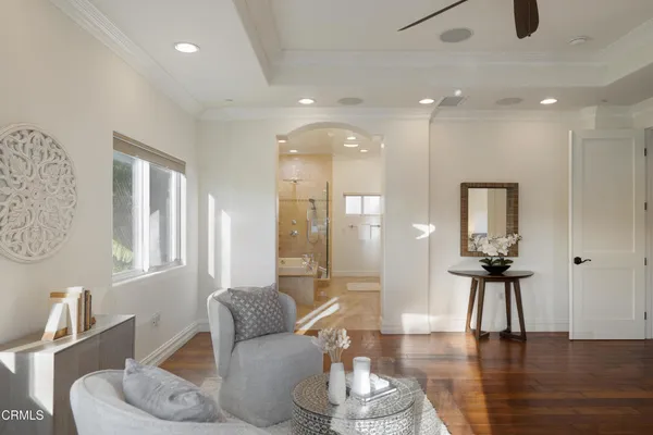 $2,499,000 | 4337 Vista Place, La Canada Flintridge, CA 91011