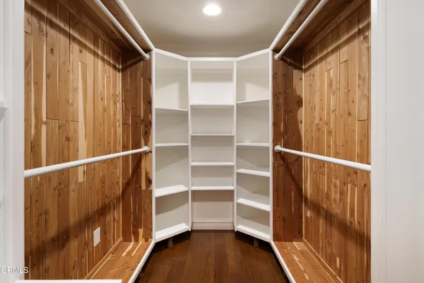 $2,499,000 | 4337 Vista Place, La Canada Flintridge, CA 91011