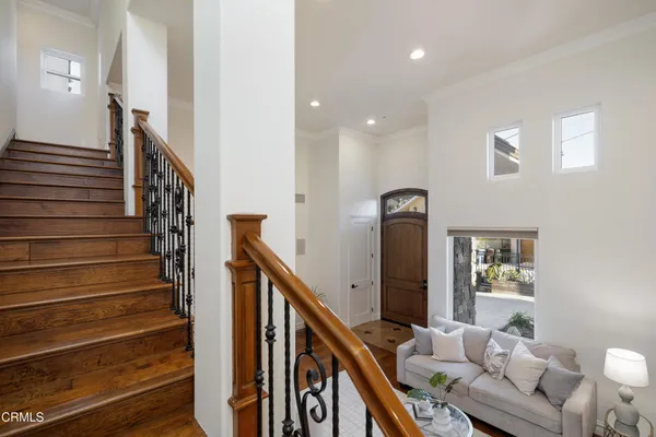 $2,499,000 | 4337 Vista Place, La Canada Flintridge, CA 91011