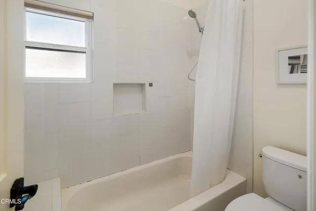 $2,499,000 | 4337 Vista Place, La Canada Flintridge, CA 91011