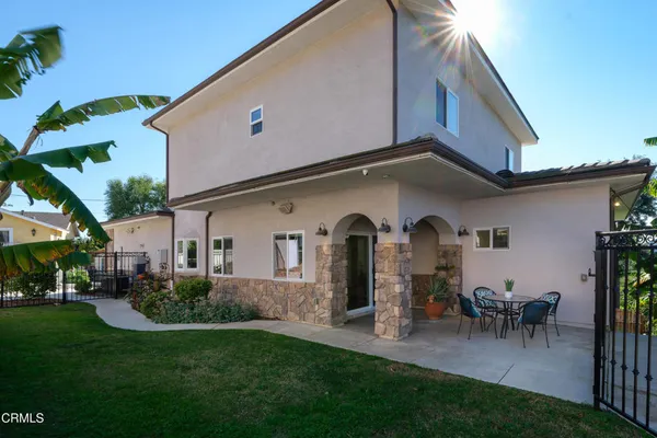$2,499,000 | 4337 Vista Place, La Canada Flintridge, CA 91011