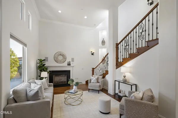 $2,499,000 | 4337 Vista Place, La Canada Flintridge, CA 91011