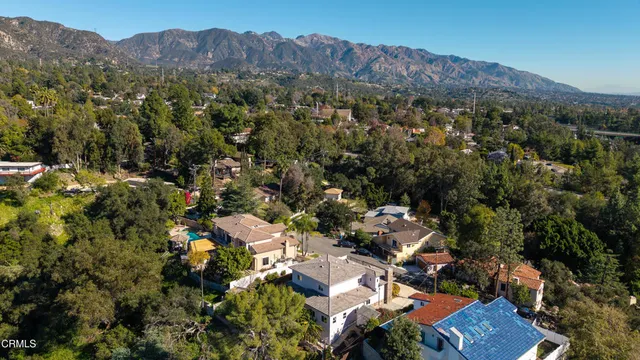 $2,499,000 | 4337 Vista Place, La Canada Flintridge, CA 91011
