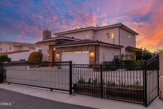 $2,499,000 | 4337 Vista Place, La Canada Flintridge, CA 91011